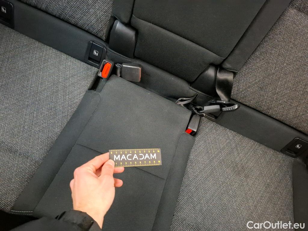  Bmw  X1 BMW  / 2022 / 5P / SUV sDrive18d Business Design DKG7 #27