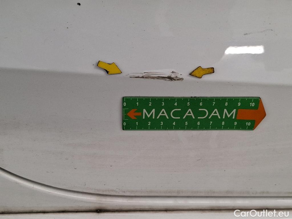  Audi  A4  Lim. 35 TDI Business line 2.0 TDI 165CV BVA7 E6d #51