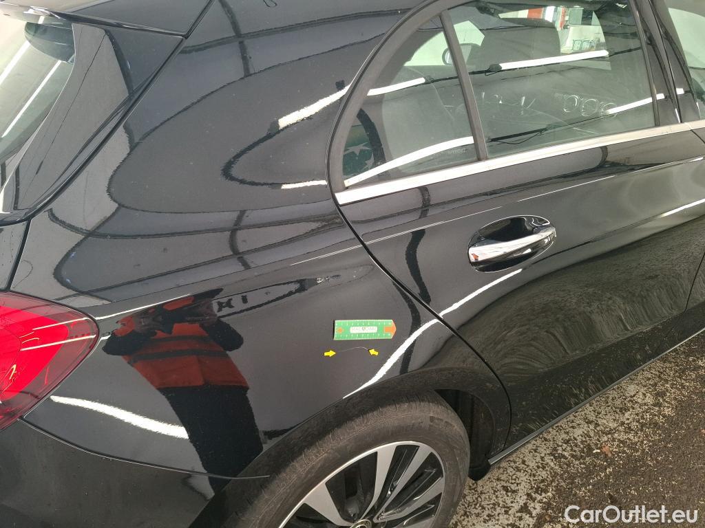  Mercedes  A-Klasse MERCEDES-BENZ Classe A Compact / 2018 / 5P / Berline A 180 d Business Line #8