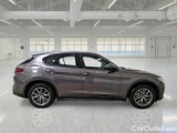  Alfa Romeo   STELVIO ALFA ROMEO / 2017 / 5P / SUV 2.2 TURBO DIESEL 190CV BUSINESS AT8 Q4 #7