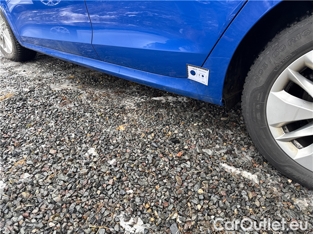  Skoda  Octavia  2.0TDI 85 Ambition 5d #11