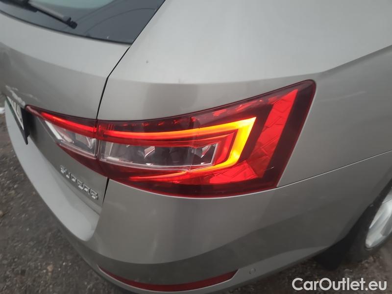  Skoda  Superb  Combi (3V5)(2015)  Com. 1.8TSI132 Style AP #20