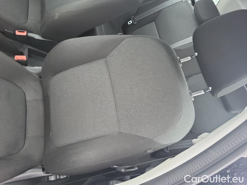  Skoda  Fabia  Combi (2015)  Com.1.0TSI 70 Active #10