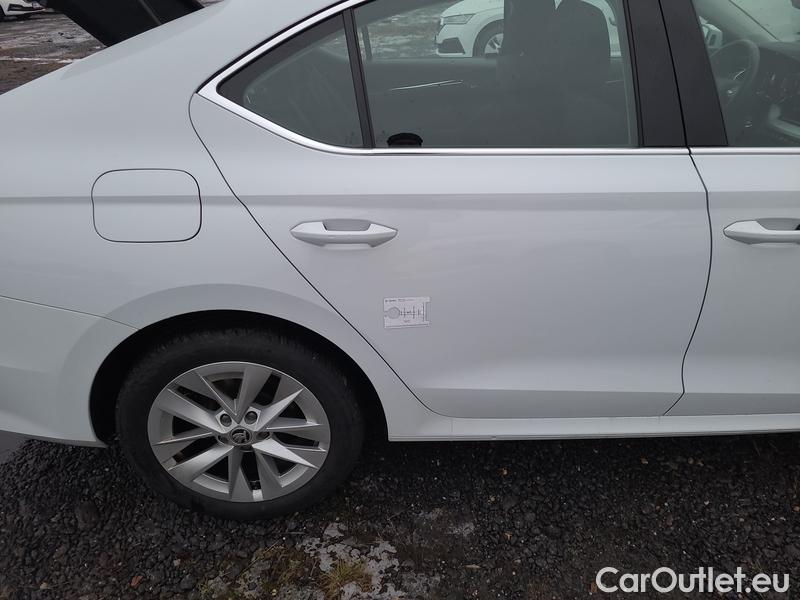  Skoda  Octavia  Lim. (NX3)(2020) Oct. 2.0TDI 110 Style AT 5d #3