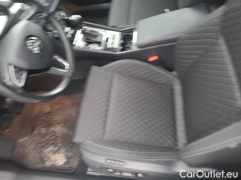  Skoda  Superb  Combi (3V5)(2015)  Com. 1.8TSI132 Style AP #11