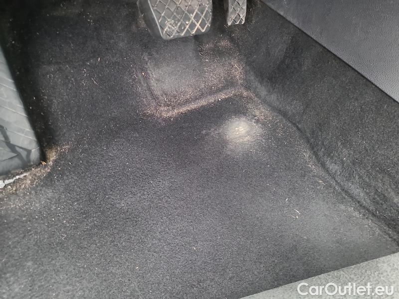  Skoda  Superb  Combi (3T5)(2010) Sup.C.FL2.0TDI 110 Style AT #4