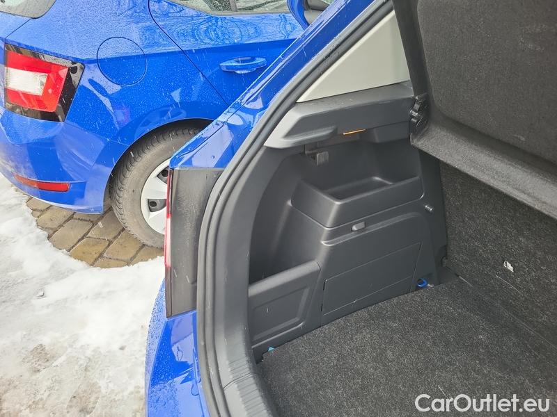  Skoda  Fabia  3 (2015)  1.0TSI 70 Active #12