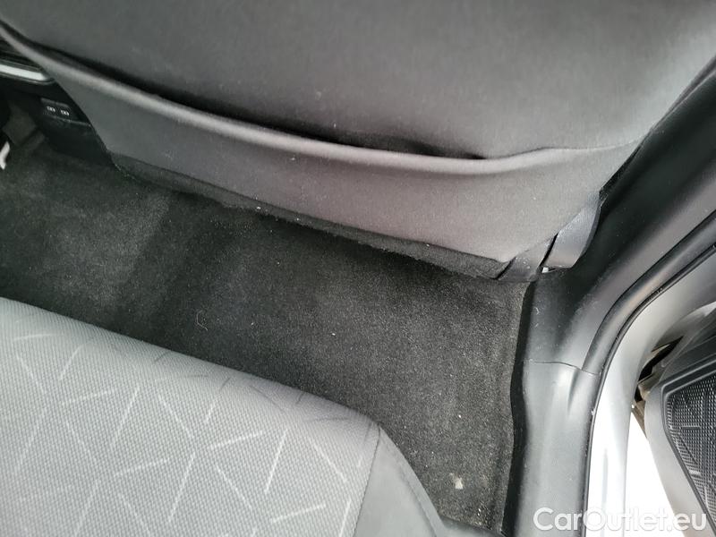  Toyota  RAV4  2019  2.5 Hyb Comfort 4WD AT #13