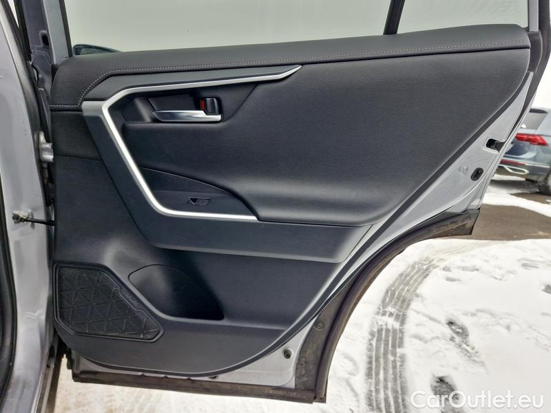  Toyota  RAV4  2019  2.5 Hyb Comfort 4WD AT #16