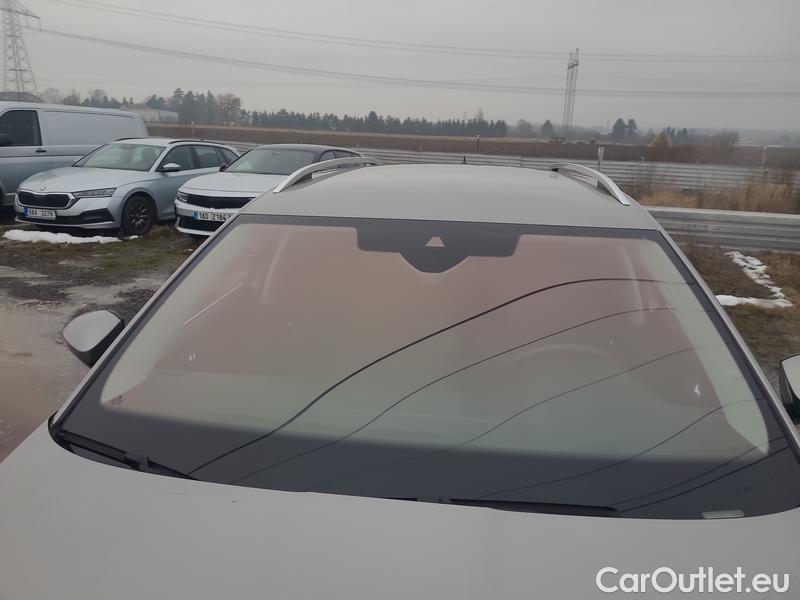  Skoda  Superb  Combi (3V5)(2015)  Com. 1.8TSI132 Style AP #1