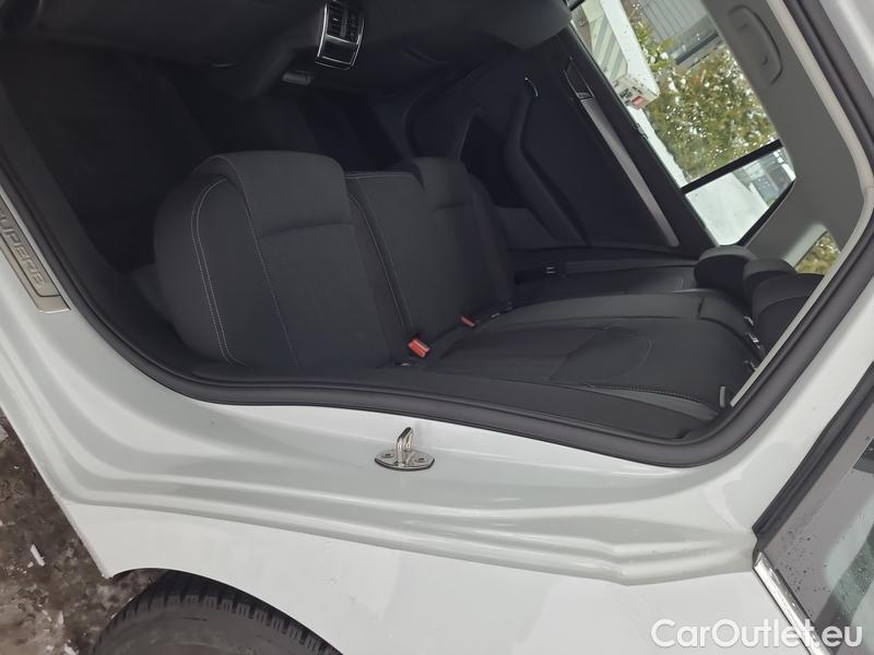  Skoda  Superb  Combi (3T5)(2010) Sup.C.FL2.0TDI 110 Style #12