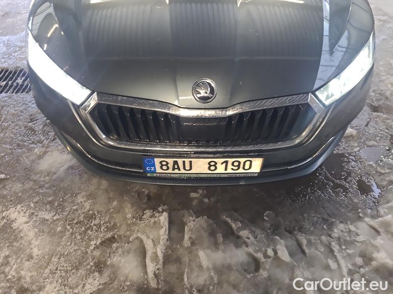  Skoda  Octavia  Lim. (NX3)(2020) Oct.2.0TDI 110 Style 5d #2