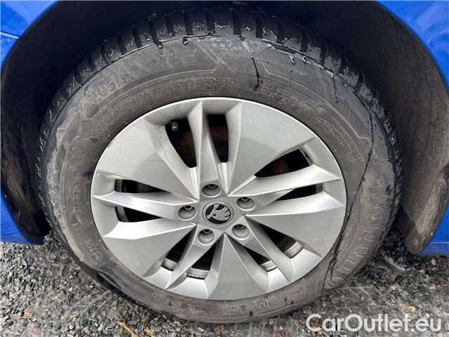  Skoda  Octavia  2.0TDI 85 Ambition 5d #13