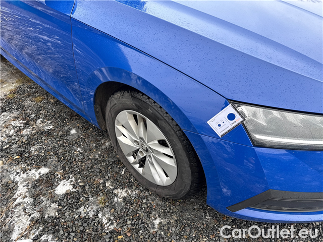  Skoda  Octavia  2.0TDI 85 Ambition 5d #3