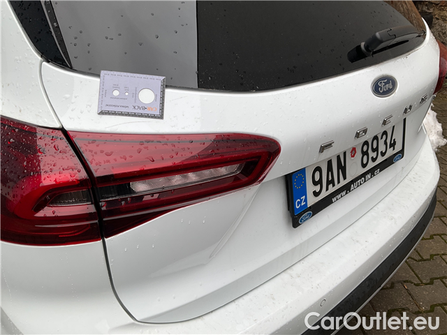  Ford  Focus Foc.Kom. 1.0mHEV 114 ST Line X #10