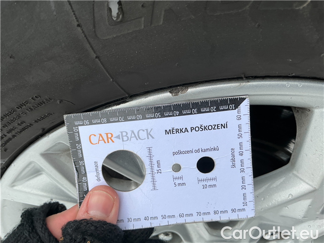  KIA  Cee'd Ceed SW 1.5 T-GDI 118 Spin 5d #2