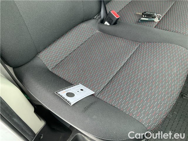  Peugeot  Boxer  2.2BHDI 120 3000 L2H1 4d #1