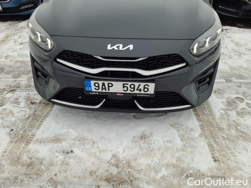  KIA  Cee'd Ceed  (CD) (2018->) Ceed SW 1.5 T-GDI 118 GT Line #2