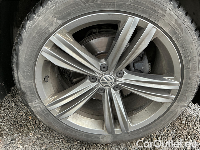  Volkswagen  Tiguan Tig.2.0TDI 110 Maraton Ed. AT #9