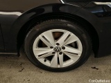  Volkswagen  Golf  Volkswagen 1.0 eTSI 81kW DSG Life Business 5d #12