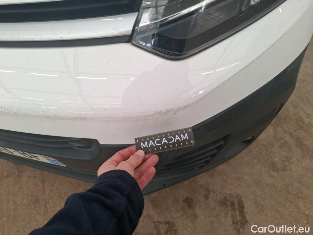  Citroen  Jumpy    Business M 1.6 BlueHDi 95 / MALFACON PEINTURE #47