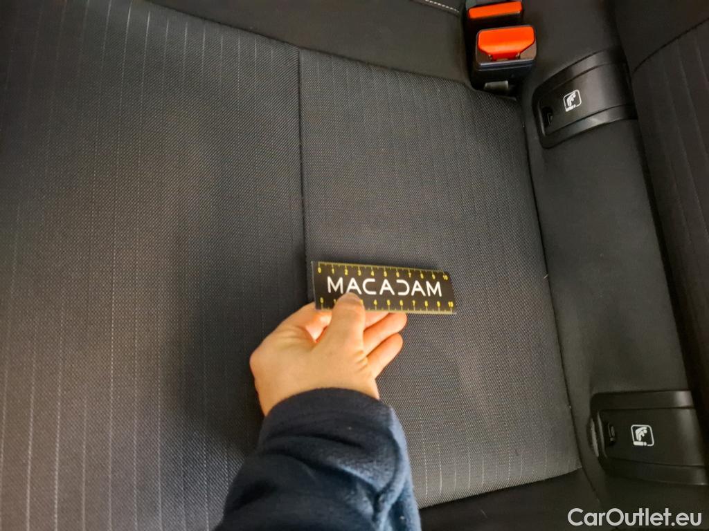  Renault  Arkana RENAULT  2021 5P SUV Evolution mild hybrid 140 EDC 22 #16