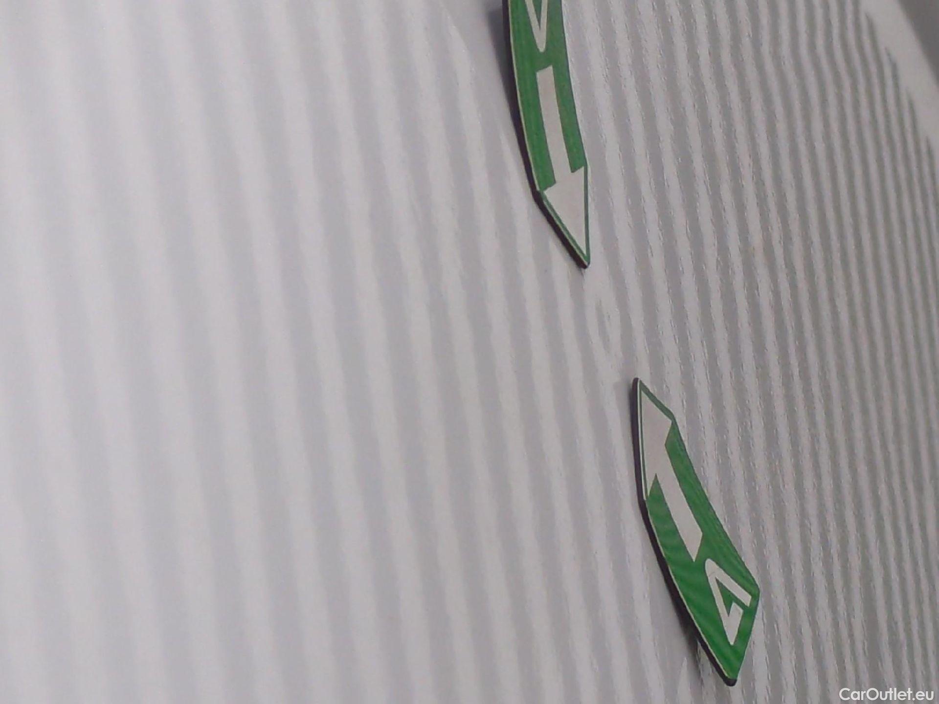  Peugeot  Expert  Fourgon Premium Pack Standard 1.6 HDi 95CV BVM5 E6 #4