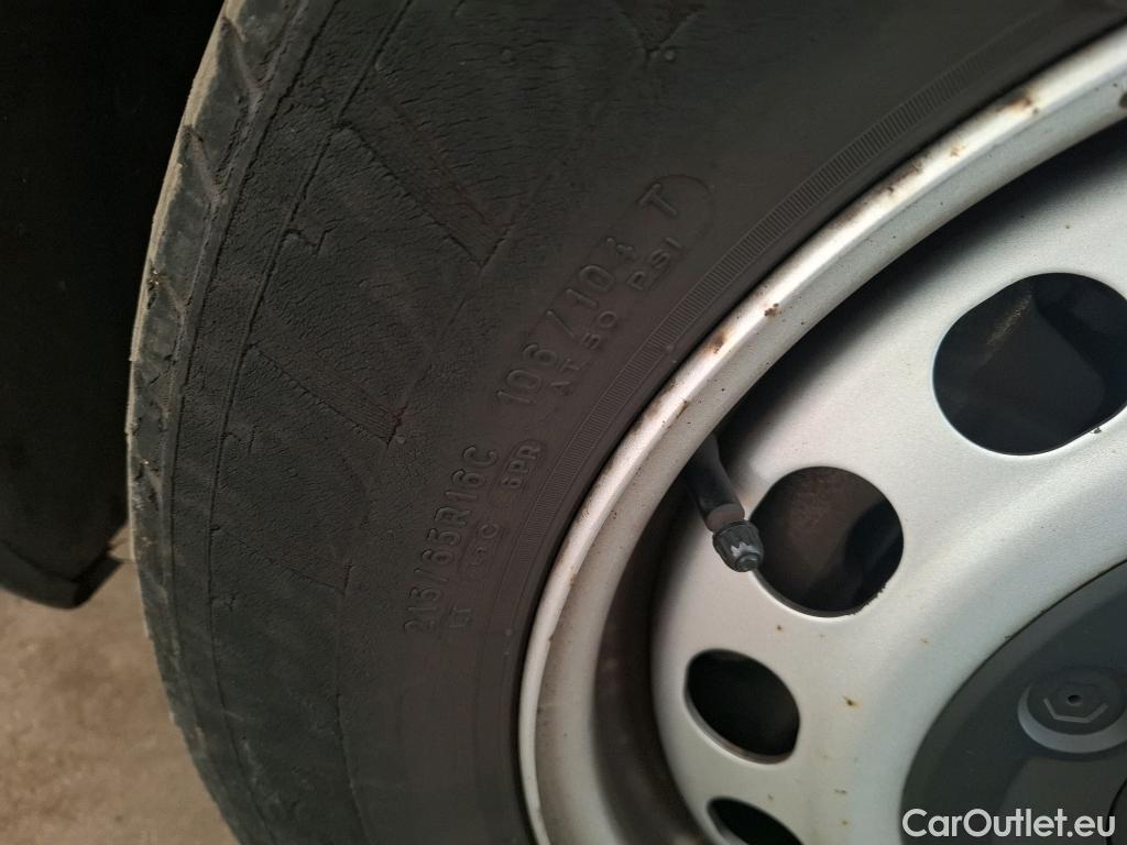  Citroen  Jumpy    Business M 1.6 BlueHDi 95 / MALFACON PEINTURE #16