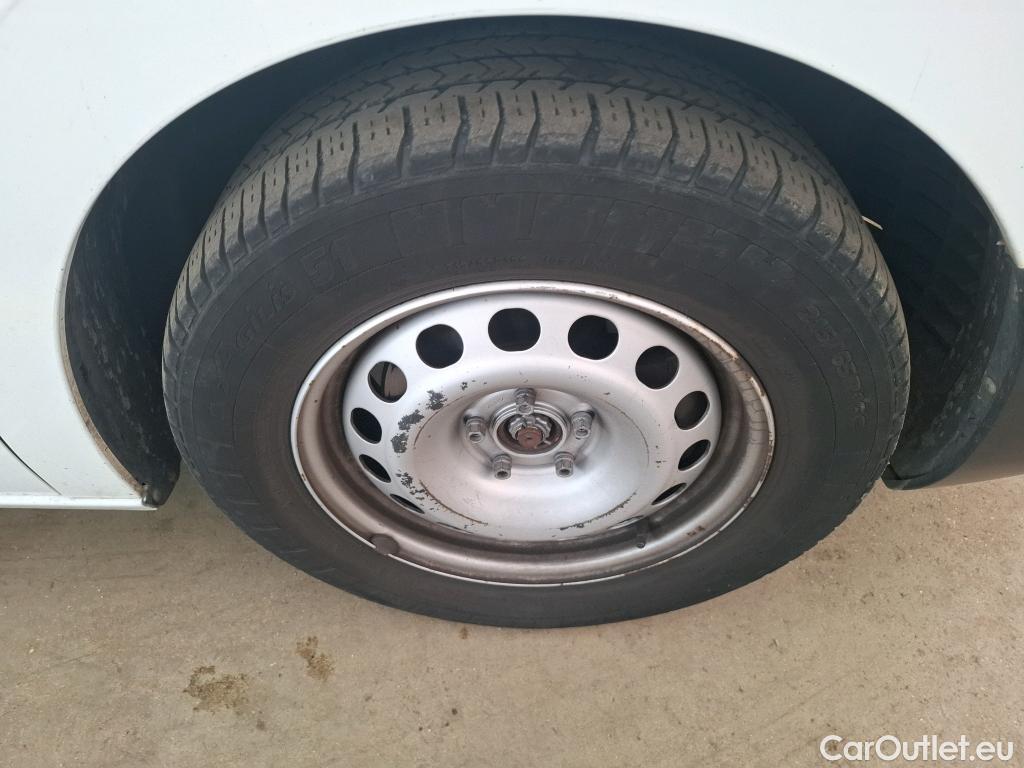  Citroen  Jumpy    Business M 1.6 BlueHDi 95 / MALFACON PEINTURE #37