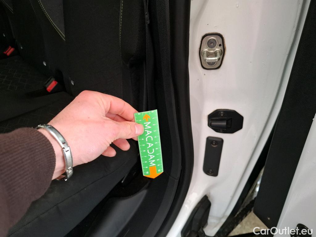  Peugeot  RIFTER  Active L1 1.2 PureTech 110CV BVM6 E6d #9