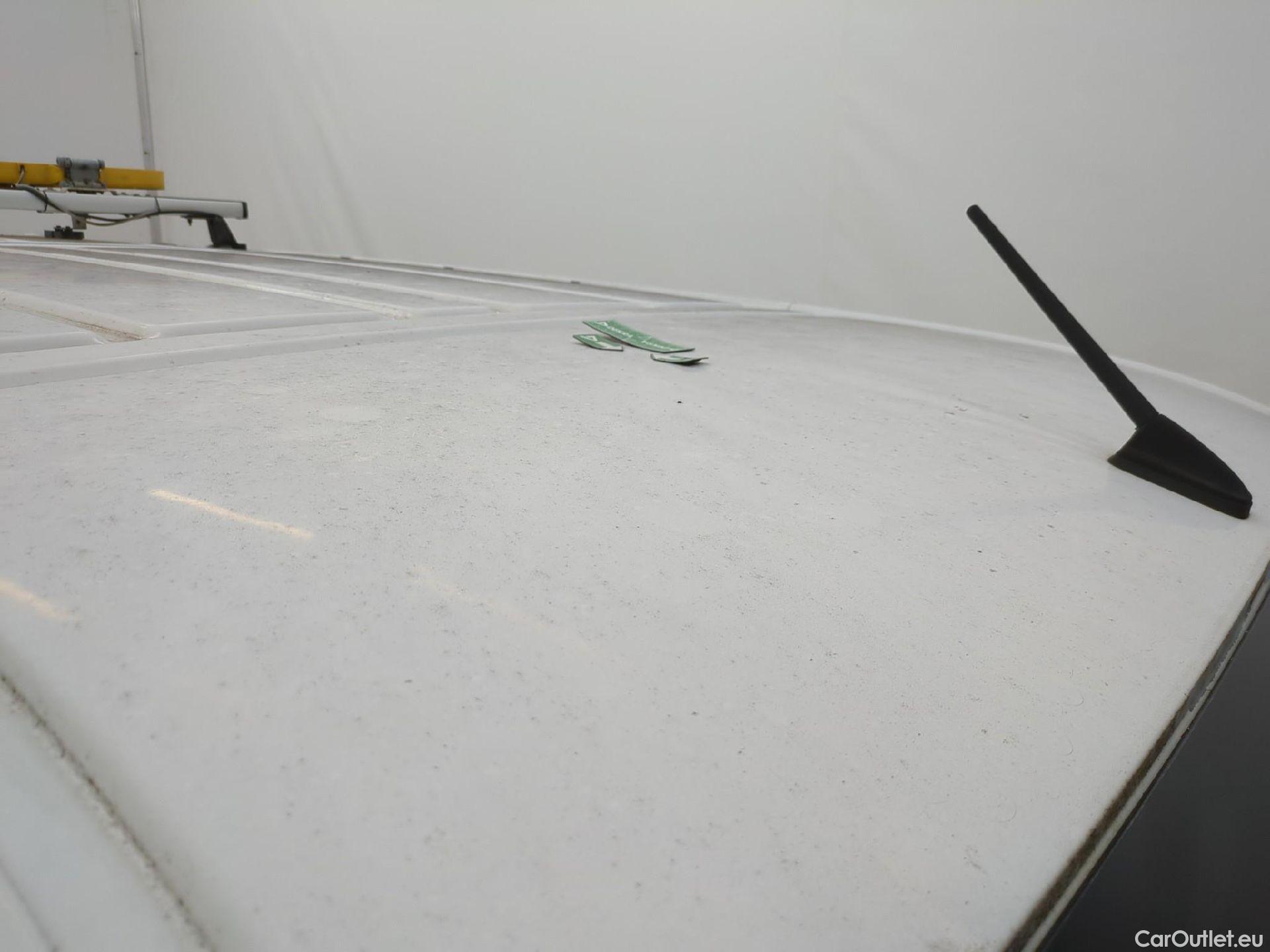  Peugeot  Expert  Fourgon Premium Pack Standard 1.6 HDi 95CV BVM5 E6 #30