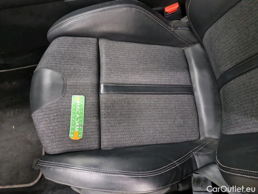  Peugeot  508  Allure Business 1.5 HDi 130CV BVA8 E6d #17