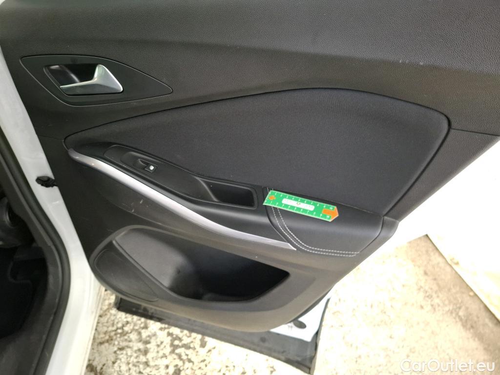  Opel   Grandland X OPEL / 2017 / 5P / SUV 1.2 TURBO 130 EDITION BUSINESS AUTO #6