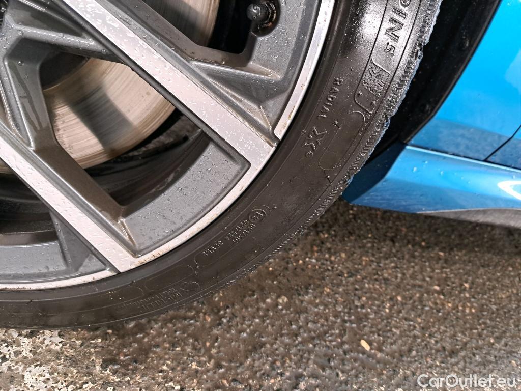  Bmw  Serie 2 BMW Série 2 Gran Coupé / 2019 / 4P / Berline 220D AUTO M Sport #31