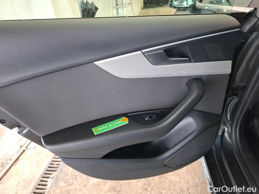  Audi  A5 Sportback AUDI  / 2019 / 5P / Berline 35 TDI 163 S TRONIC 7 BUSI LINE SB #53