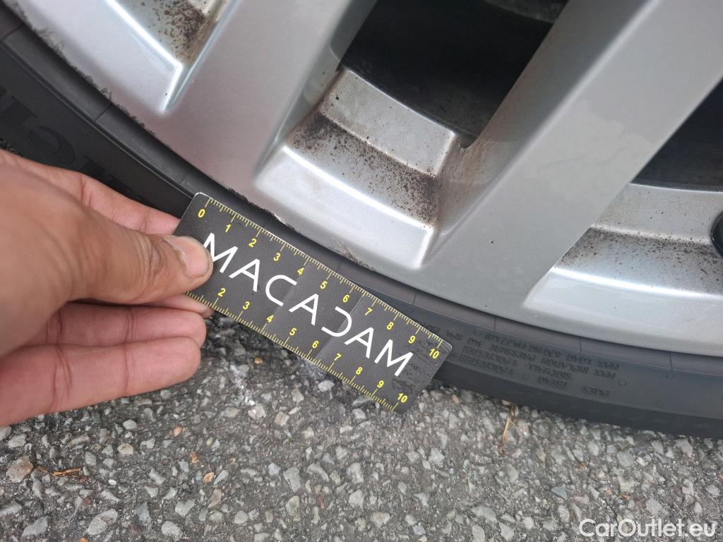  Audi  A3 AUDI  Sportback / 2016 / 5P / Berline 35 TFSI 150 COD S TRONIC BUSINESS LINE #17