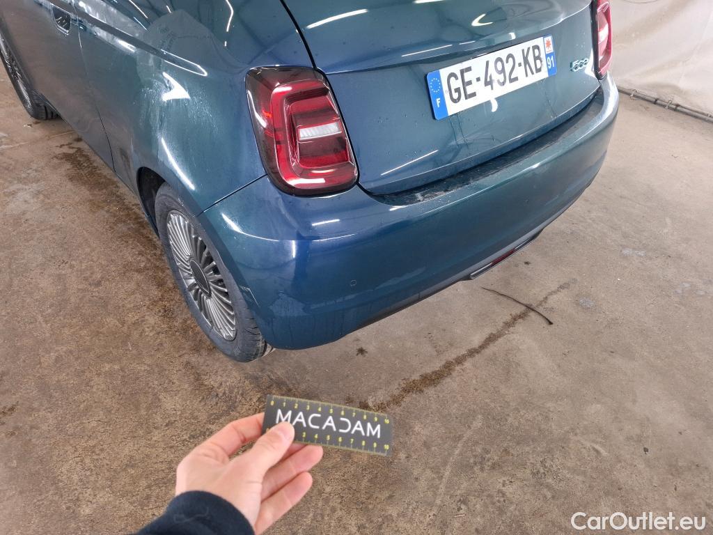  Fiat  500 FIAT   2020  3P  Berline 42kWh Icone #24