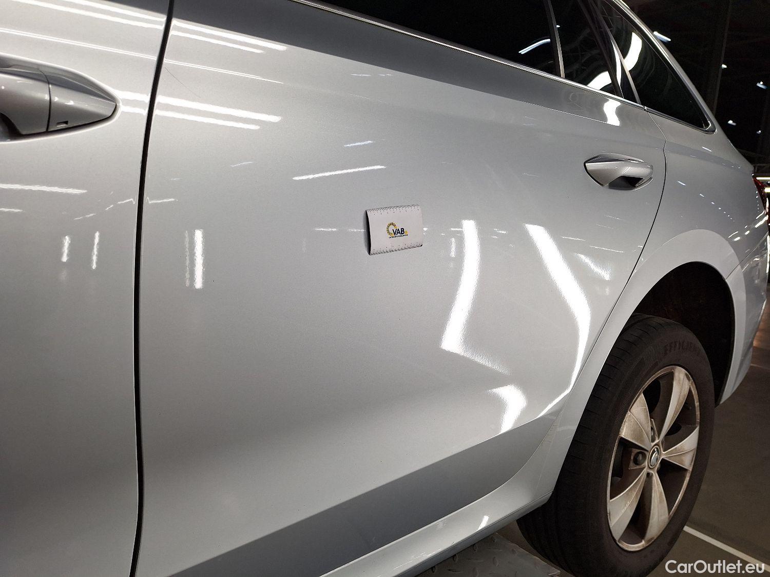  Skoda  Octavia Skoda,  Combi '20, Skoda  Combi 1.0 TSI eTec 81kW DSG7 Ambitio #11