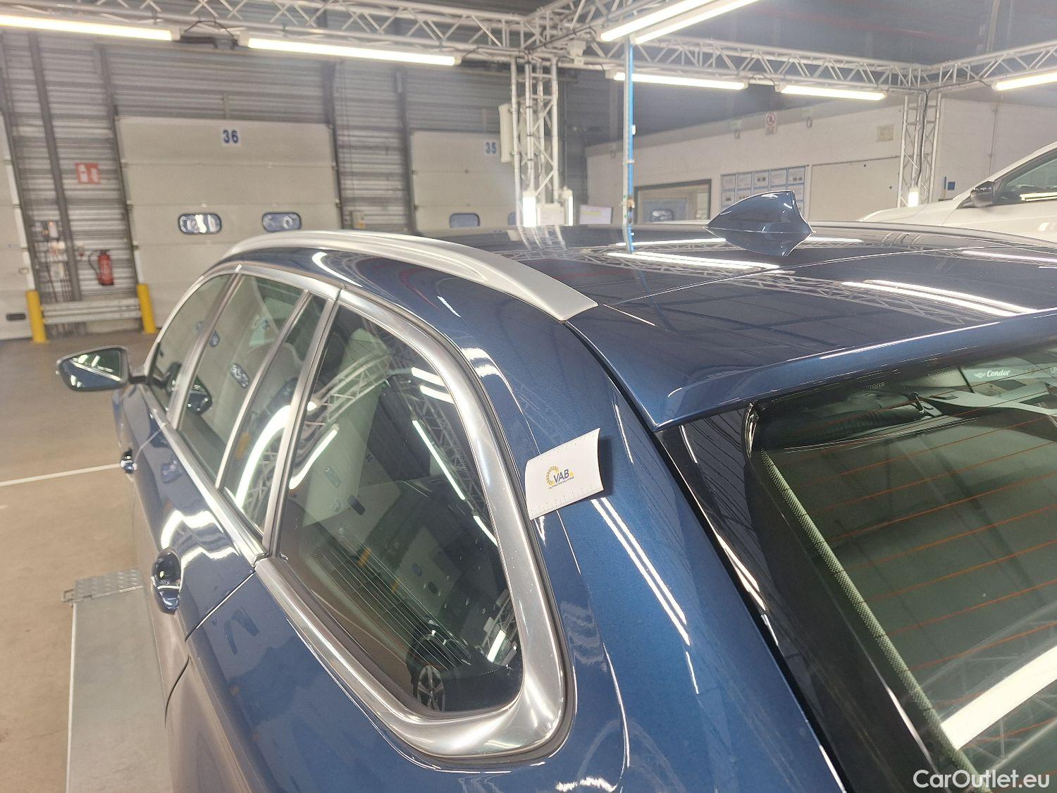  Bmw  Serie 5 BMW, 5-ser To FL'20 PHEV, BMW 5 Reeks Touring 520e 150kW 5d #40