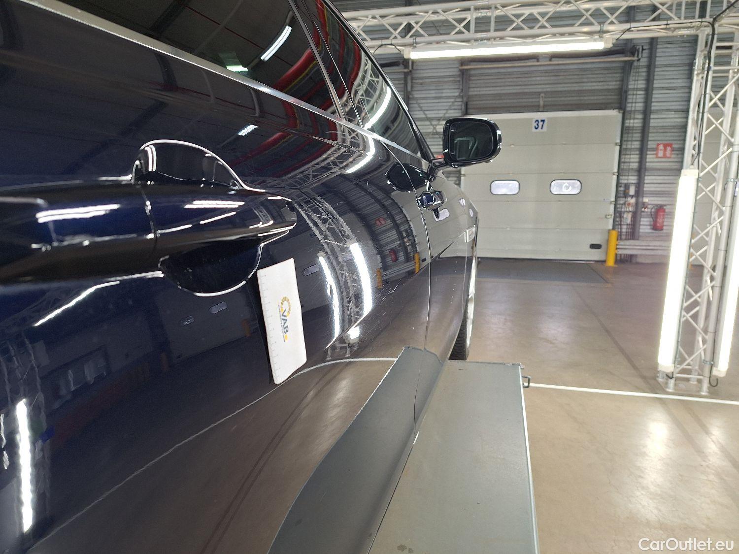  Jaguar  XE Jaguar,  FL'19, Jaguar  D180 Aut. S 4d #19