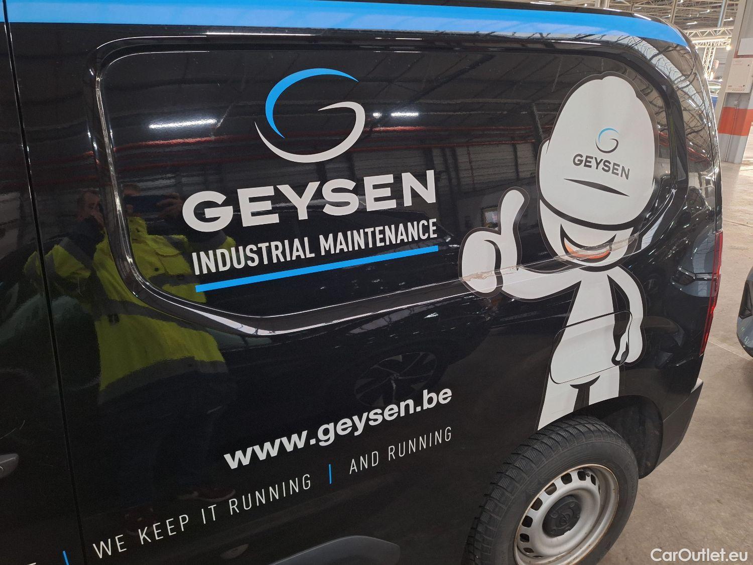  Opel  Combo Opel, _ '18, Opel  1.5 Turbo 55kW 2.0T L1H1 Edition 4d #46