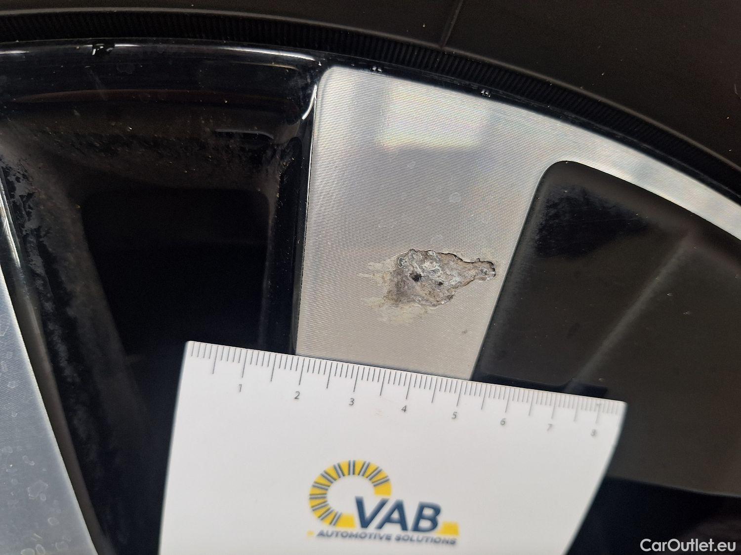  Volvo  XC60 Volvo,  '17, Volvo  D4 120kW Geartronic Momentum Pro 5d #21