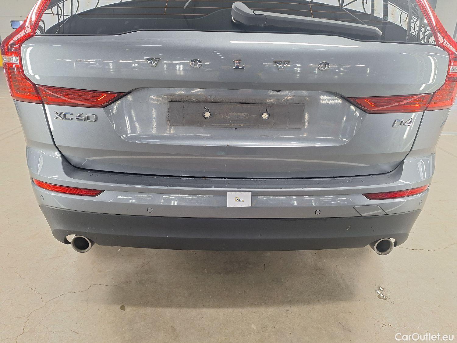  Volvo  XC60 Volvo,  '17, Volvo  D4 120kW Geartronic Momentum Pro 5d #9