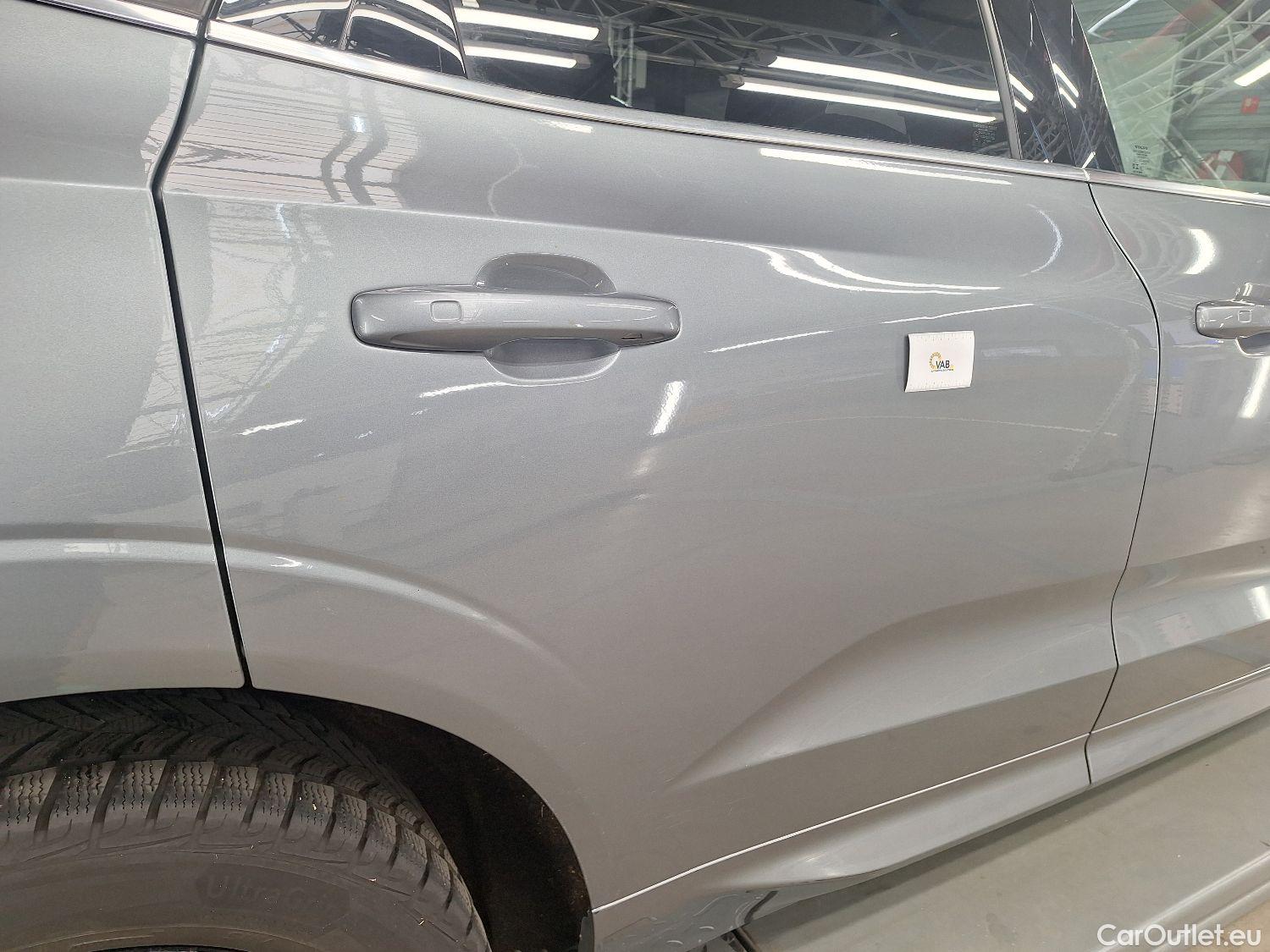  Volvo  XC60 Volvo,  '17, Volvo  D4 120kW Geartronic Momentum Pro 5d #1