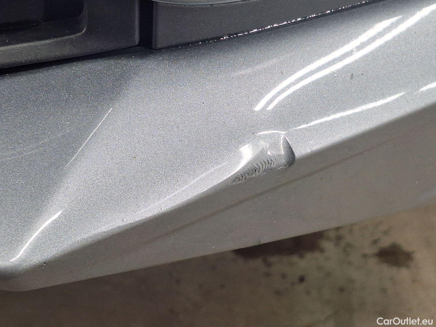  Volvo  XC60 Volvo,  '17, Volvo  D4 120kW Geartronic Momentum Pro 5d #24