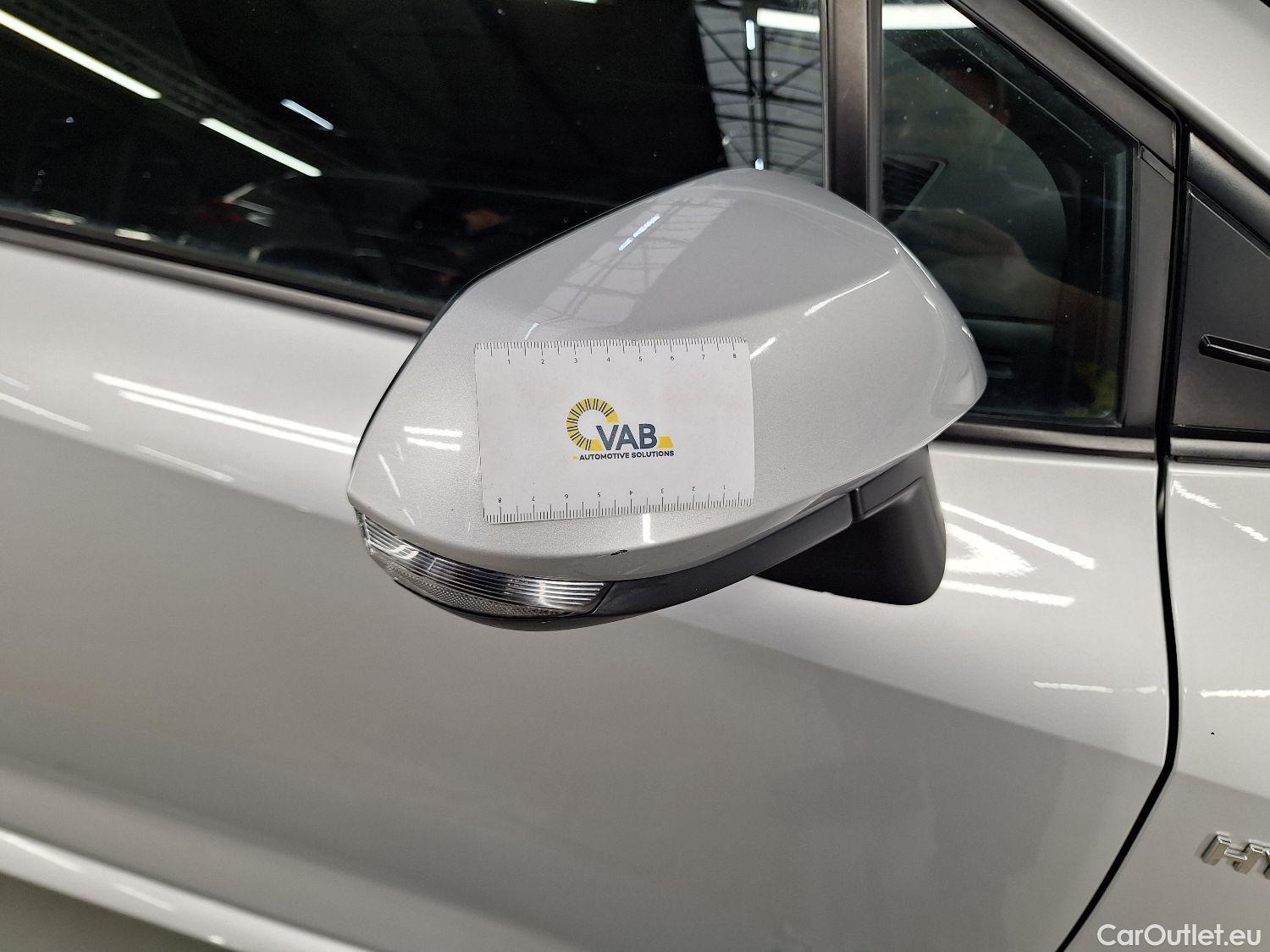  Toyota  Corolla Toyota,  TS '19, Toyota  Touring Sports 1.8 Hybrid Dynamic e #22