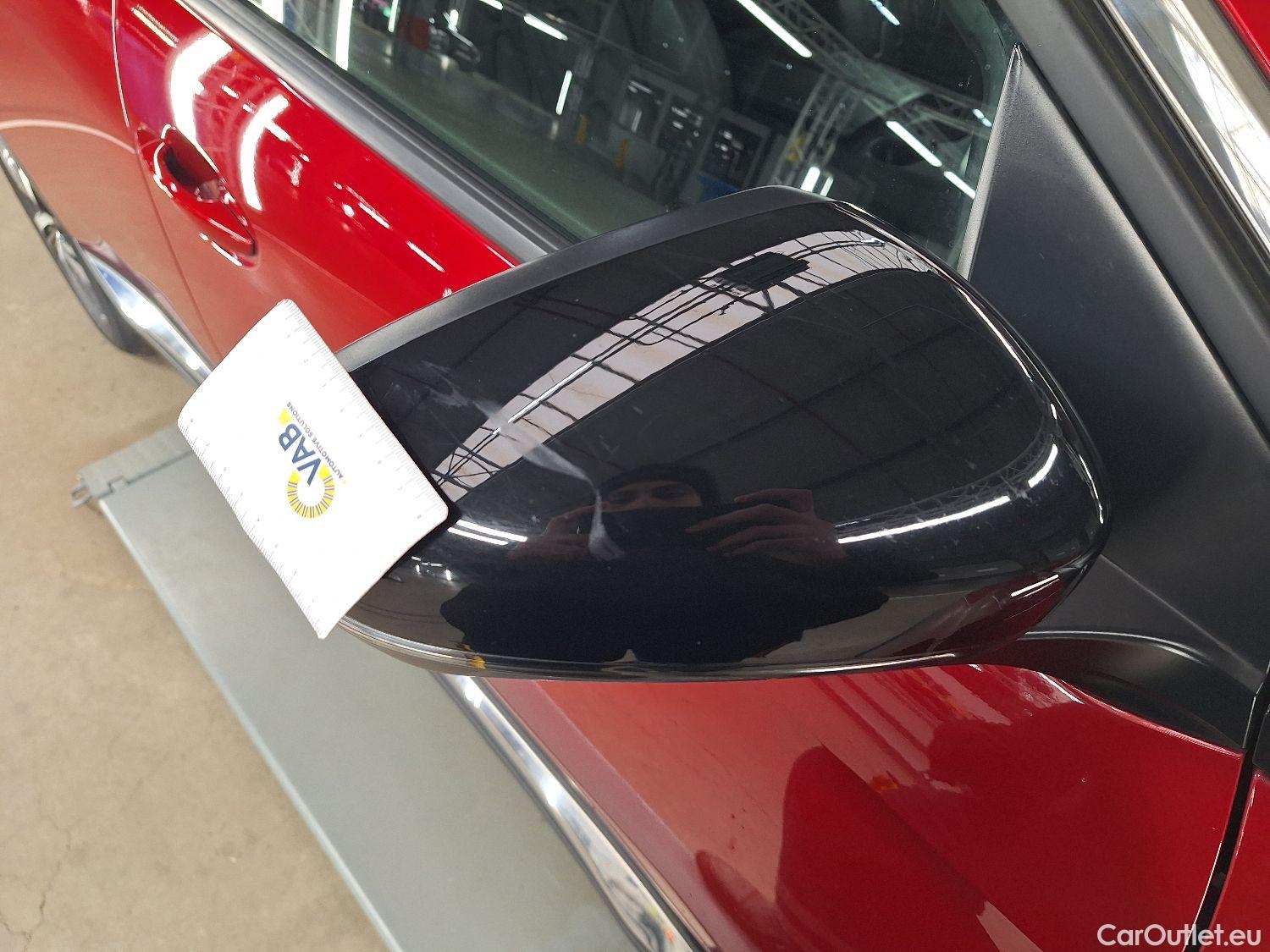  Peugeot  5008 Peugeot,  FL'20, Peugeot  1.5 BlueHDi 96kW S&S EAT8 Allure Pack #1