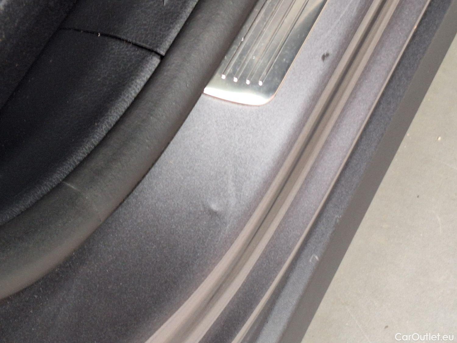  Mercedes  GLA Mercedes,  '20, Mercedes-Benz   180 d Business Solution 5d #35