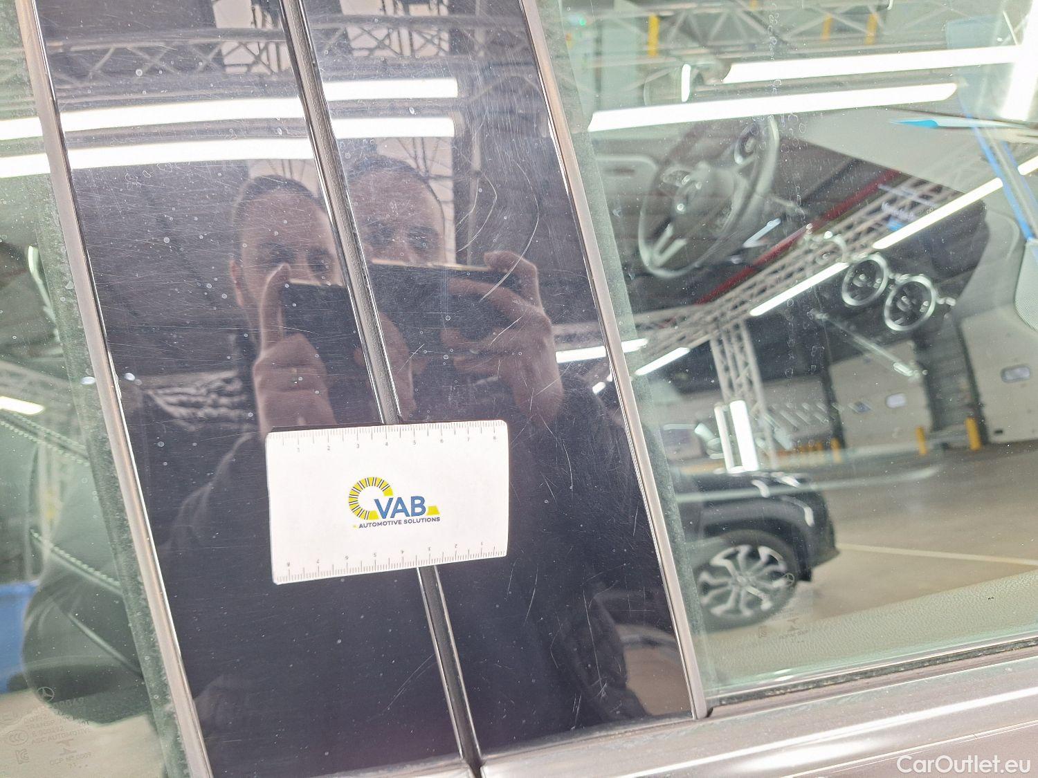  Mercedes  GLA Mercedes,  '20, Mercedes-Benz   180 d Business Solution 5d #33