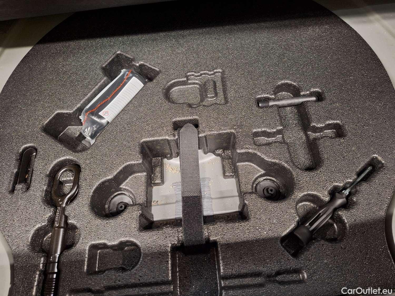  Audi  Q3 Audi,  SB '19, Audi  Sportback 35 TDI S tronic Business Edition #4